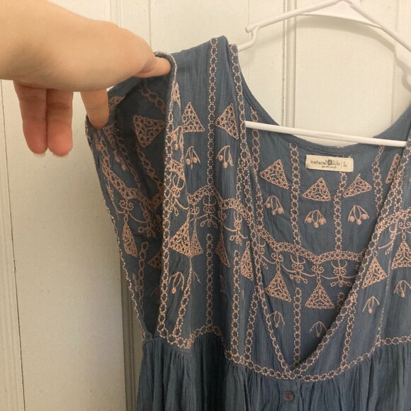 Oversized Embroidered Natural Life Tunic Dress - Picture 4 of 6